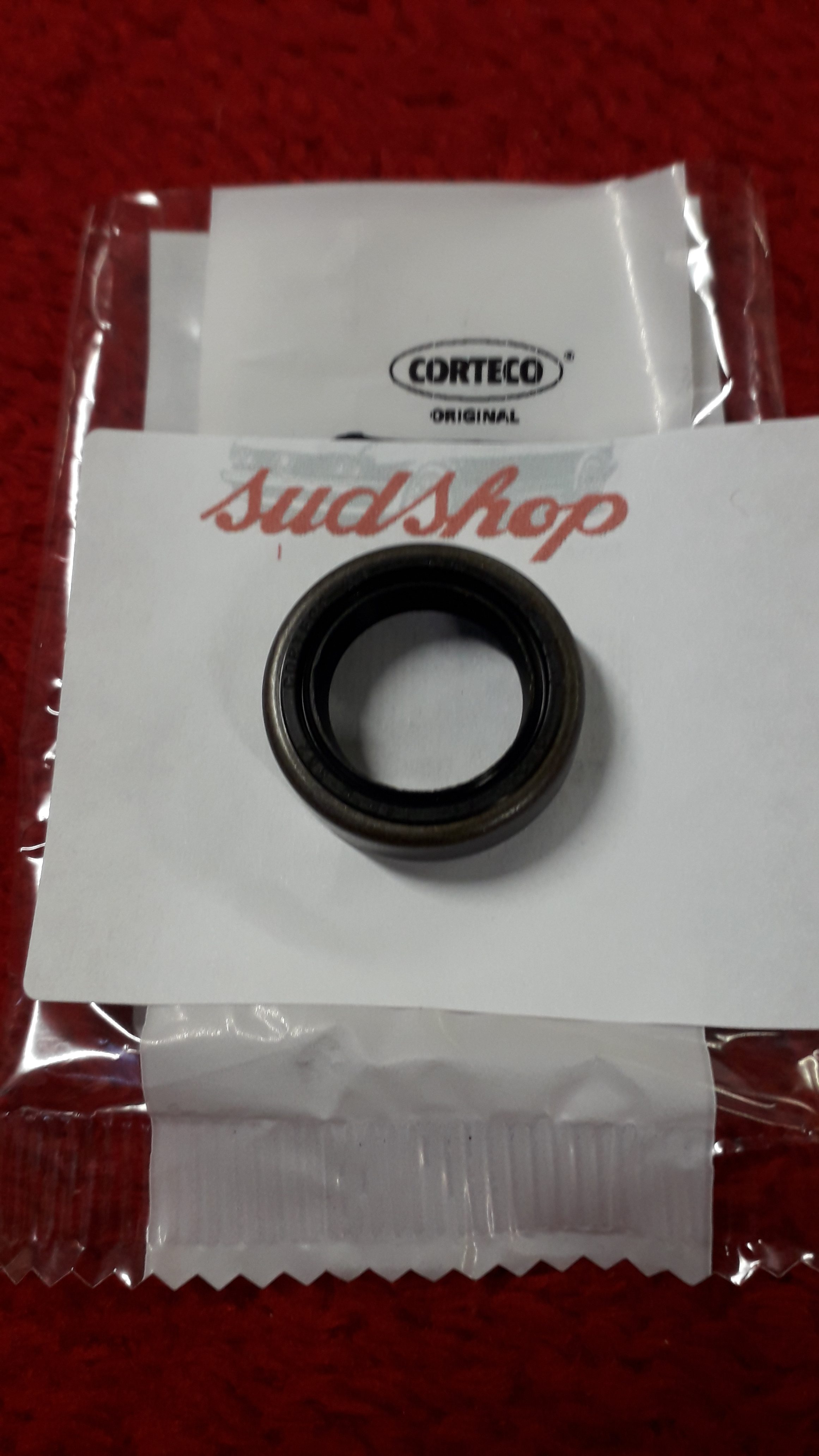 Gear Change Shaft Seal